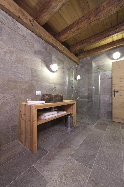 Zoncolan Apartments Sùtrio Habitación foto